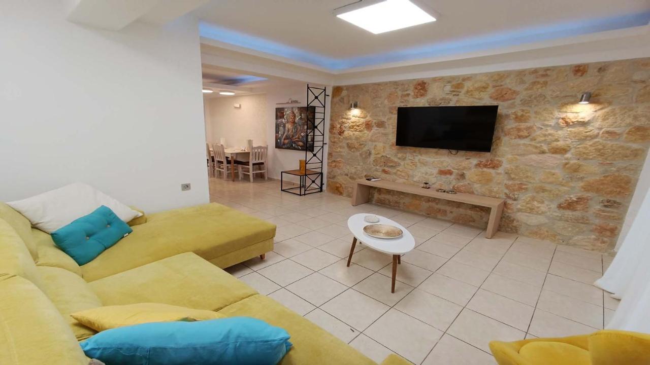 Anastasia Luxury Suites By Xenius Zeus In Nea Flogita Buitenkant foto