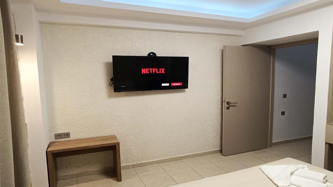 Anastasia Luxury Suites By Xenius Zeus In Nea Flogita Buitenkant foto
